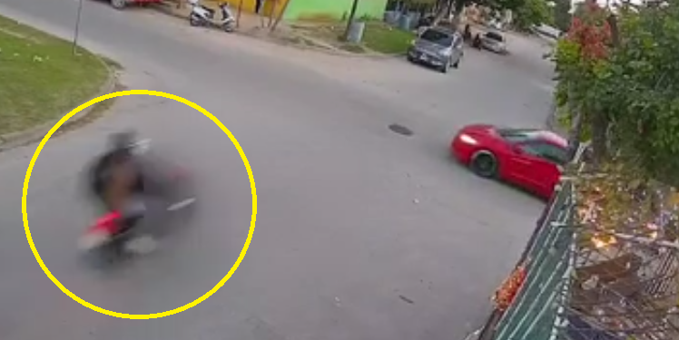 Volando en una moto.