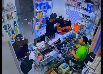 DOS ANGELITOS ATRACAD0RES