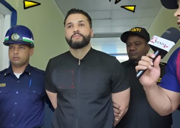 UN JOVEN MEDICO A UNA MOLENA