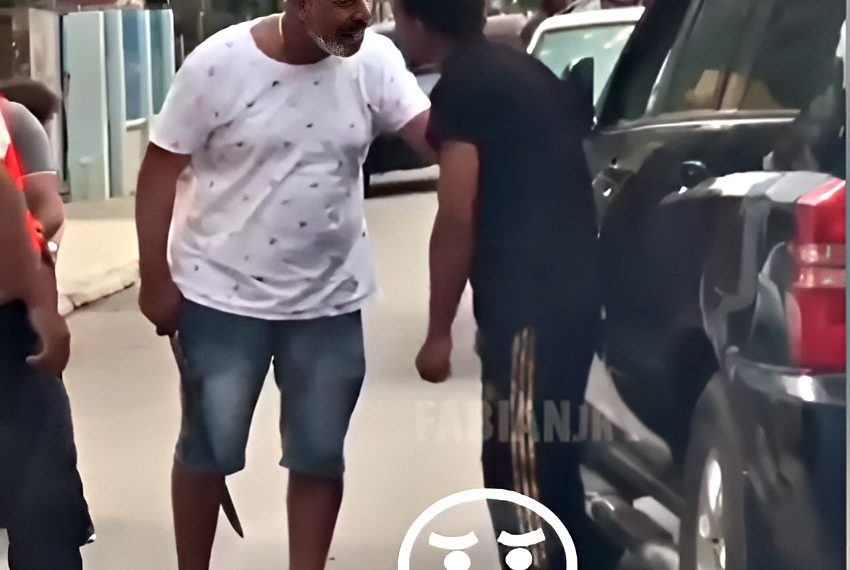 PADRE CONFRONTA A UN TIPO