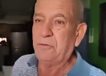 El padre hace declaraciones