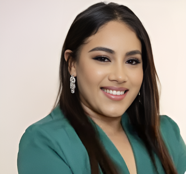 EN SU APARTAMENTO RESIDENCIAL