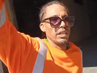 El chofer del camion