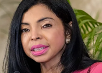 Procuradora ordena cargos