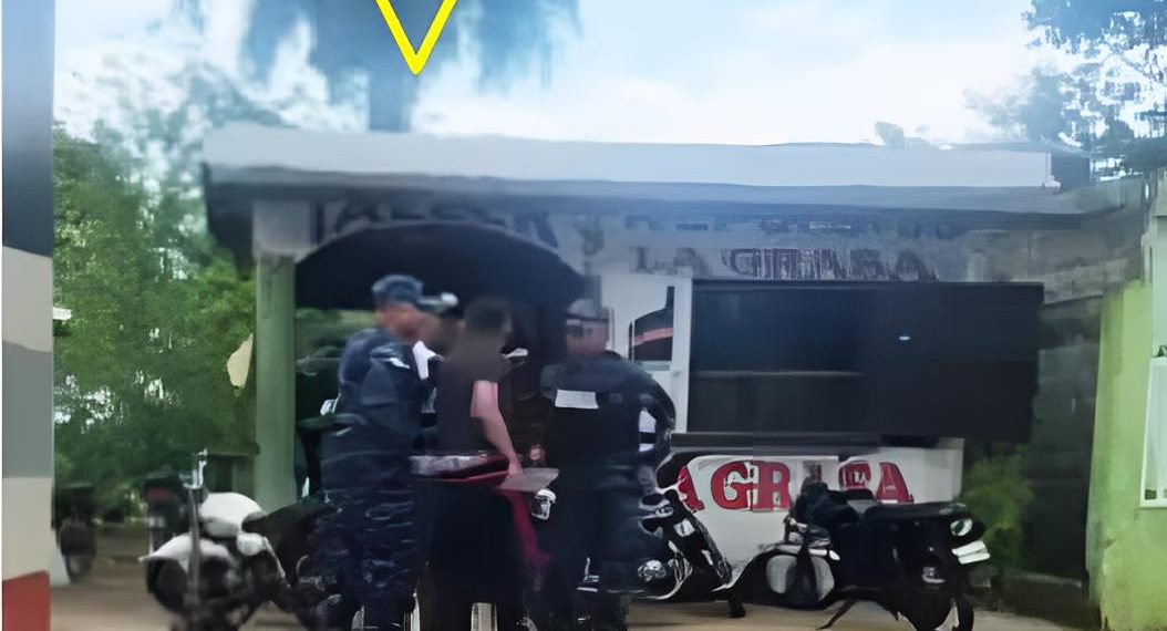 ACABA DE SALIR OTRO CORONEL BRAVUCÓN